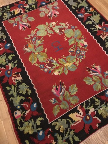 Large vintage hand - large,