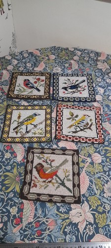 Small scandinavian embroidered - small,