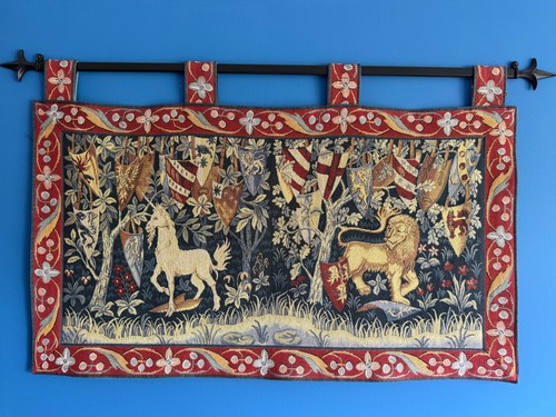 Heraldic lion unicorn - unicorn, loom