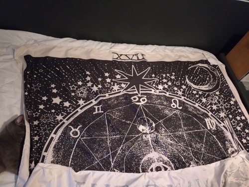 Black white tapestry zodiac - black,